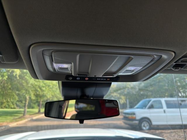 2023 GMC Sierra 1500 Crew Cab Short Box 4-Wheel Drive SLE