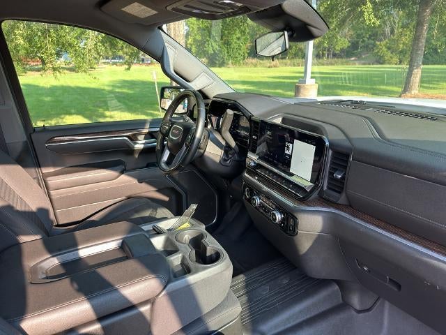 2023 GMC Sierra 1500 Crew Cab Short Box 4-Wheel Drive SLE