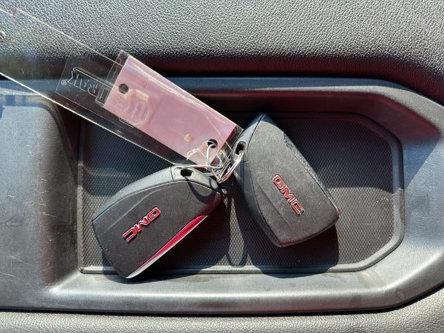 2023 GMC Sierra 1500 Crew Cab Short Box 4-Wheel Drive SLE