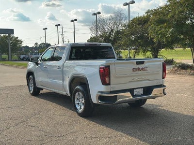 2023 GMC Sierra 1500 Crew Cab Short Box 4-Wheel Drive SLE