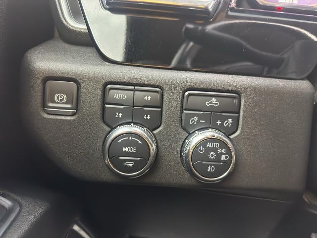 2023 GMC Sierra 1500 Crew Cab Short Box 4-Wheel Drive Elevation 3SB