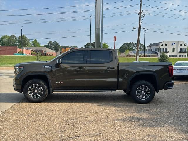 2024 GMC Sierra 1500 Crew Cab Short Box 4-Wheel Drive AT4