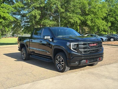 2026 GMC Sierra 1500 Crew Cab Short Box 4-Wheel Drive AT4