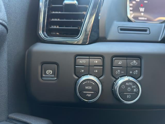 2026 GMC Sierra 1500 Crew Cab Short Box 4-Wheel Drive AT4