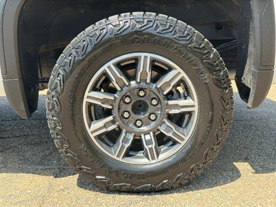 2025 GMC Sierra 1500 Crew Cab Short Box 4-Wheel Drive AT4