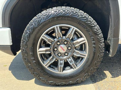 2025 GMC Sierra 1500 Crew Cab Short Box 4-Wheel Drive AT4