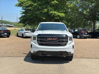 2025 GMC Sierra 1500 Crew Cab Short Box 4-Wheel Drive AT4