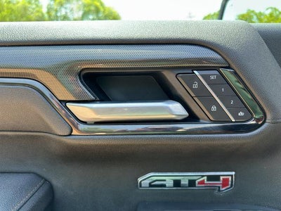 2025 GMC Sierra 1500 Crew Cab Short Box 4-Wheel Drive AT4
