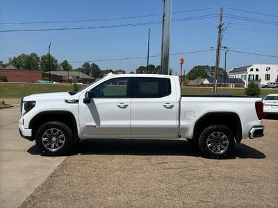 2025 GMC Sierra 1500 Crew Cab Short Box 4-Wheel Drive AT4