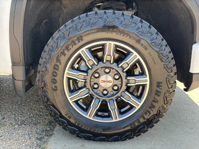 2025 GMC Sierra 1500 Crew Cab Short Box 4-Wheel Drive AT4