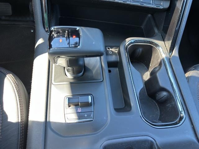 2025 GMC Sierra 1500 Crew Cab Short Box 4-Wheel Drive AT4