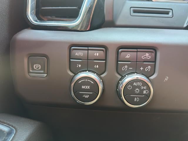 2023 GMC Sierra 1500 Crew Cab Short Box 4-Wheel Drive Denali