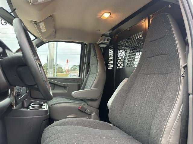 2024 GMC Savana Cargo Van 2500 Regular Wheelbase Rear-Wheel Drive