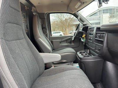 2024 GMC Savana Cargo Van 2500 Regular Wheelbase Rear-Wheel Drive