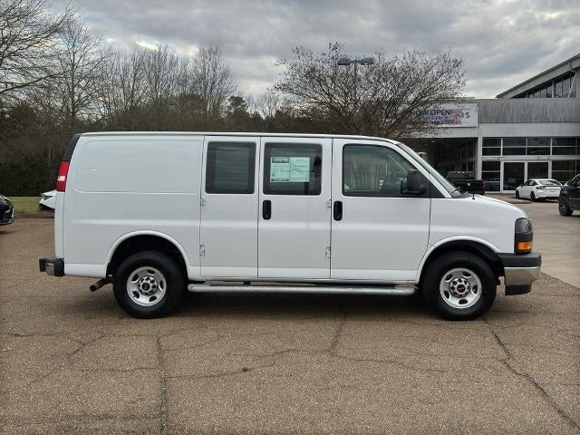 2024 GMC Savana Cargo Van 2500 Regular Wheelbase Rear-Wheel Drive
