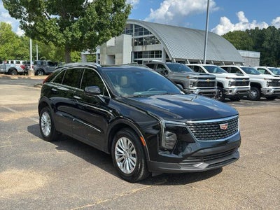 2024 Cadillac XT4 FWD 4dr Luxury