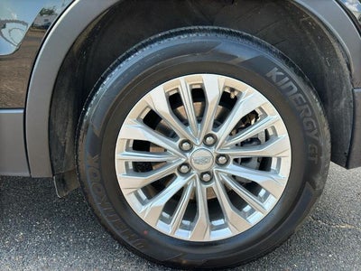 2024 Cadillac XT4 FWD 4dr Luxury