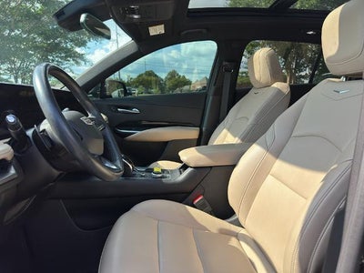 2024 Cadillac XT4 FWD 4dr Luxury