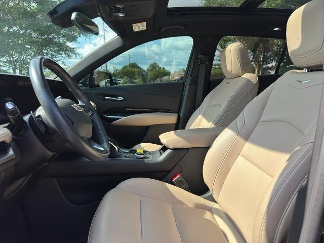 2024 Cadillac XT4 FWD 4dr Luxury