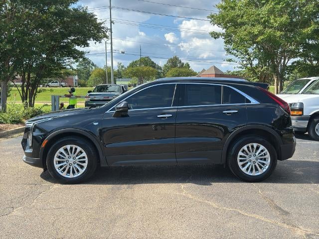 2024 Cadillac XT4 FWD 4dr Luxury