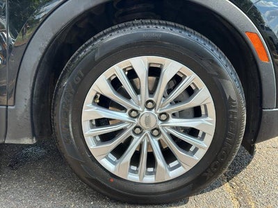2024 Cadillac XT4 FWD 4dr Luxury