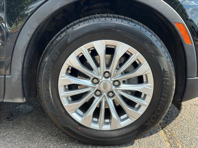 2024 Cadillac XT4 FWD 4dr Luxury