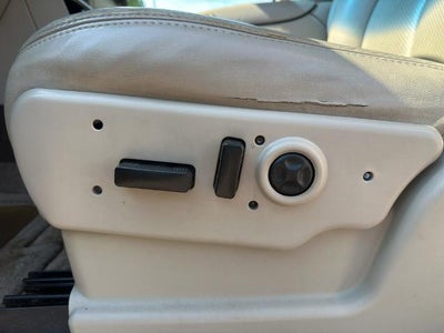 2003 Cadillac Escalade Base
