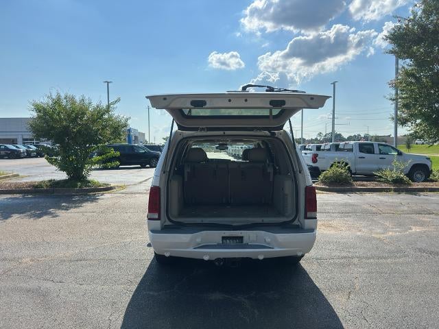 2003 Cadillac Escalade Base