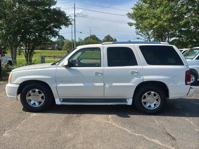 2003 Cadillac Escalade Base