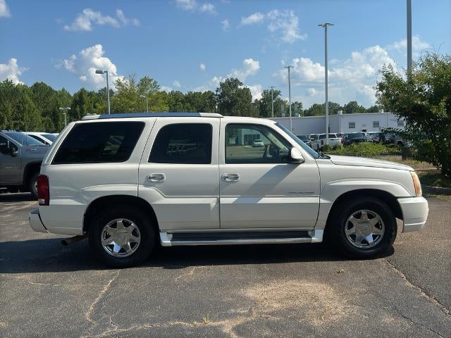 2003 Cadillac Escalade Base