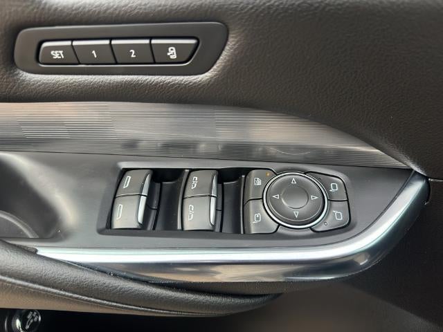 2025 Cadillac XT4 AWD 4dr Premium Luxury