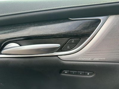 2023 Cadillac XT5 FWD 4dr Premium Luxury