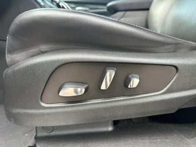 2023 Cadillac XT5 FWD 4dr Premium Luxury