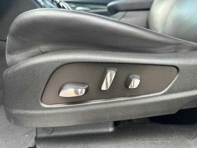 2023 Cadillac XT5 FWD 4dr Premium Luxury