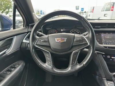 2023 Cadillac XT5 FWD 4dr Premium Luxury