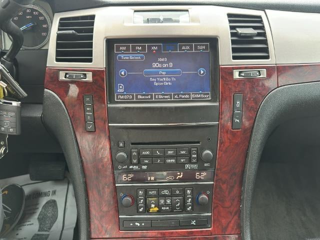 2012 Cadillac Escalade RWD Luxury