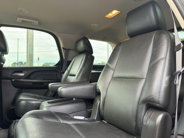 2012 Cadillac Escalade RWD Luxury