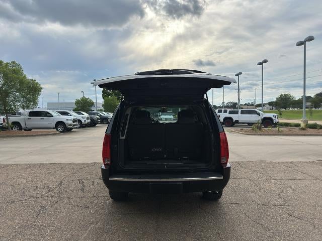 2012 Cadillac Escalade RWD Luxury