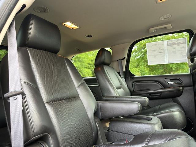 2012 Cadillac Escalade RWD Luxury