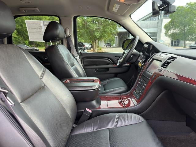 2012 Cadillac Escalade RWD Luxury