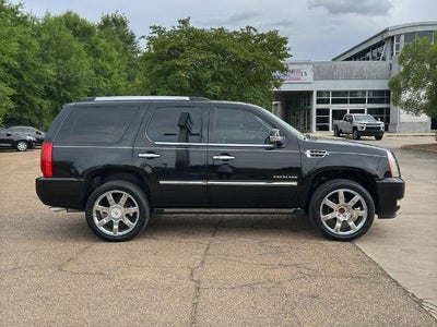 2012 Cadillac Escalade RWD Luxury