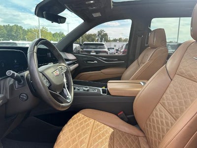 2023 Cadillac Escalade 4WD Sport