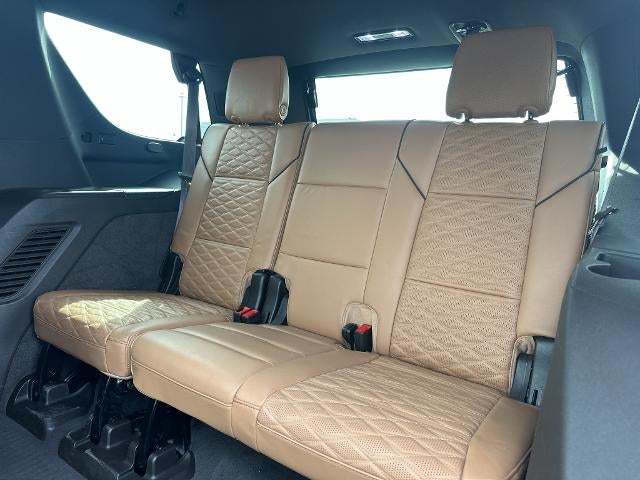 2023 Cadillac Escalade 4WD Sport