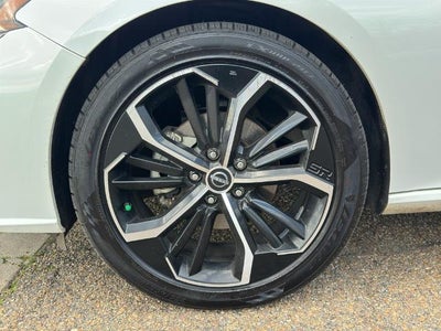 2024 Nissan Altima 2.5 SR Sedan