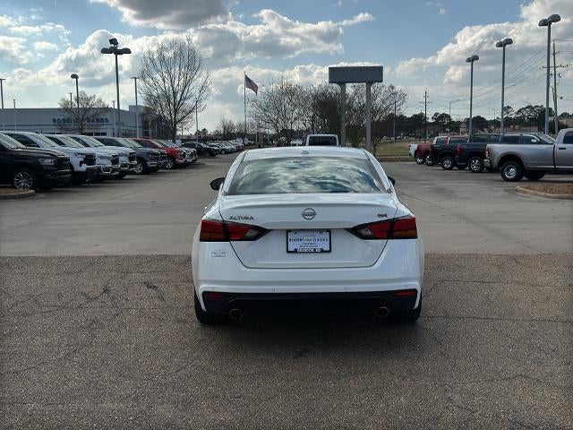 2024 Nissan Altima 2.5 SR Sedan