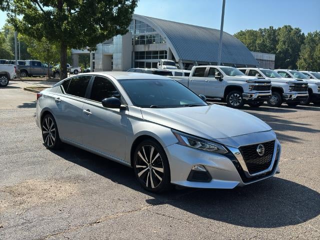 2021 Nissan Altima 2.5 SR Sedan