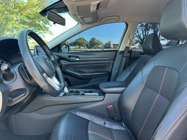 2021 Nissan Altima 2.5 SR Sedan