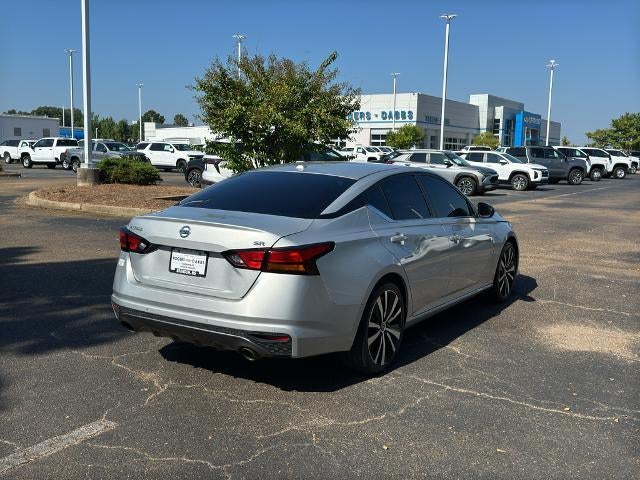 2021 Nissan Altima 2.5 SR Sedan