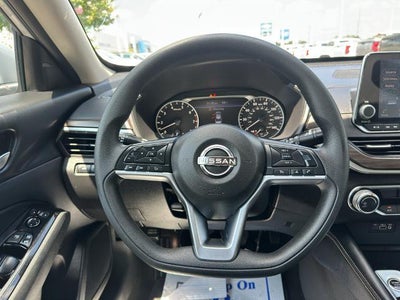 2023 Nissan Altima 2.5 SV Sedan