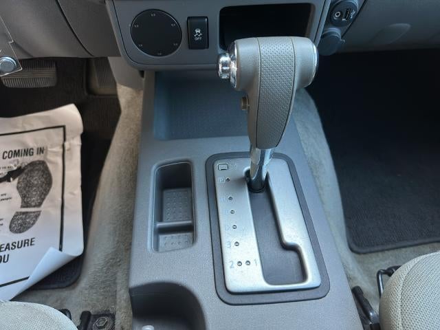 2017 Nissan Frontier Crew Cab 4x2 SV V6 Auto